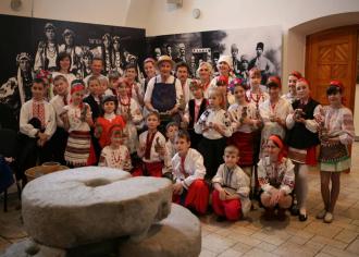 Екскурсія в музеї Івана Гончара